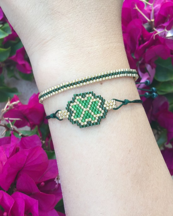 Miyuki cam boncuklardan yonca ve şerit bilekliği